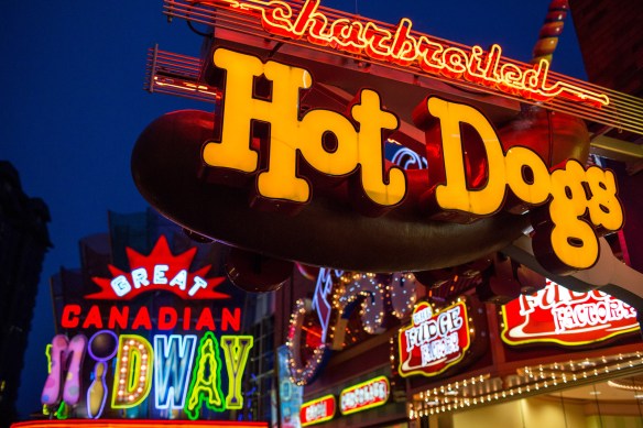 Neon is a colorless, odorless monatomic gas under standard conditions.